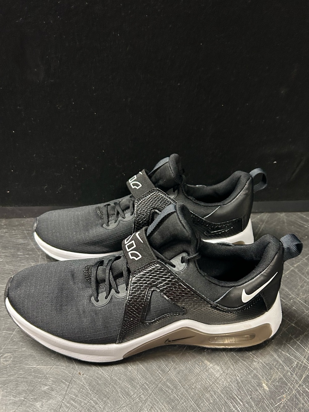 Nike Air Max Size 9 Women